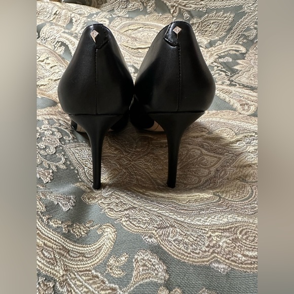 New never been worn Sam Edelman heels. No shoebox. - Picture 3 of 6